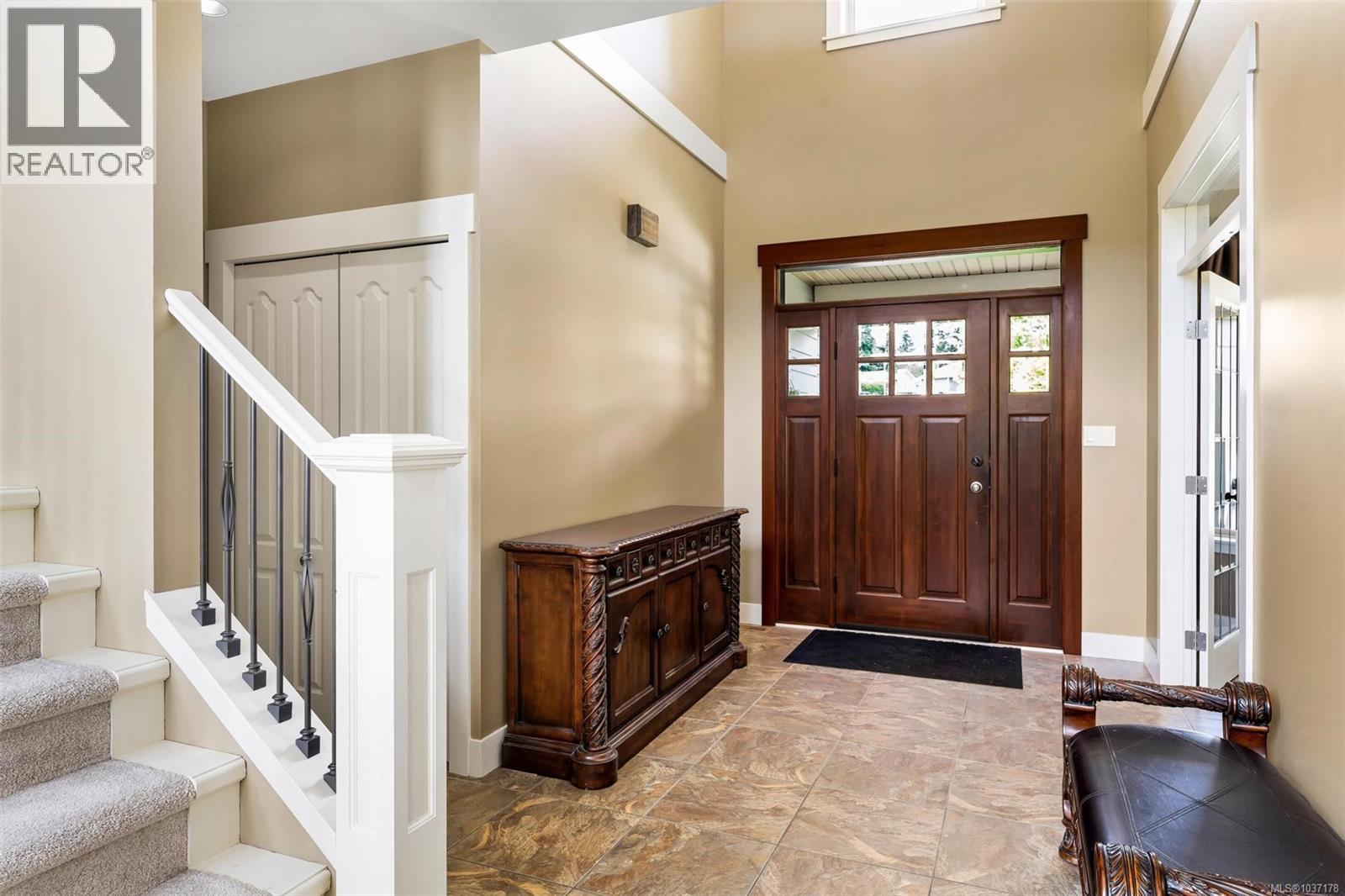 1580 Nimpkish Pl - 11