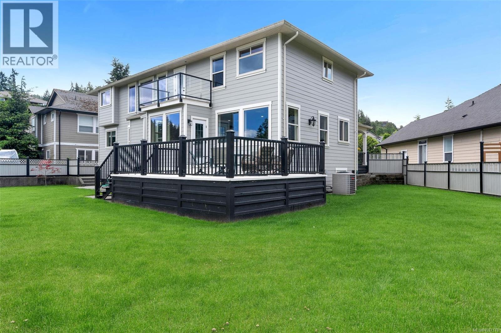 1580 Nimpkish Pl - 76