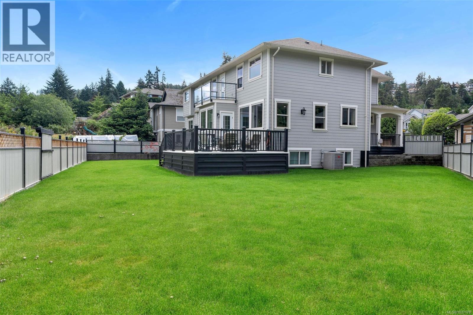 1580 Nimpkish Pl - 77