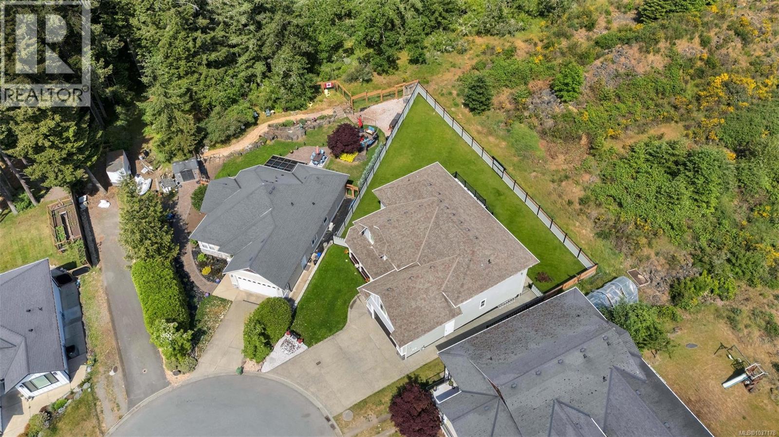 1580 Nimpkish Pl - 83