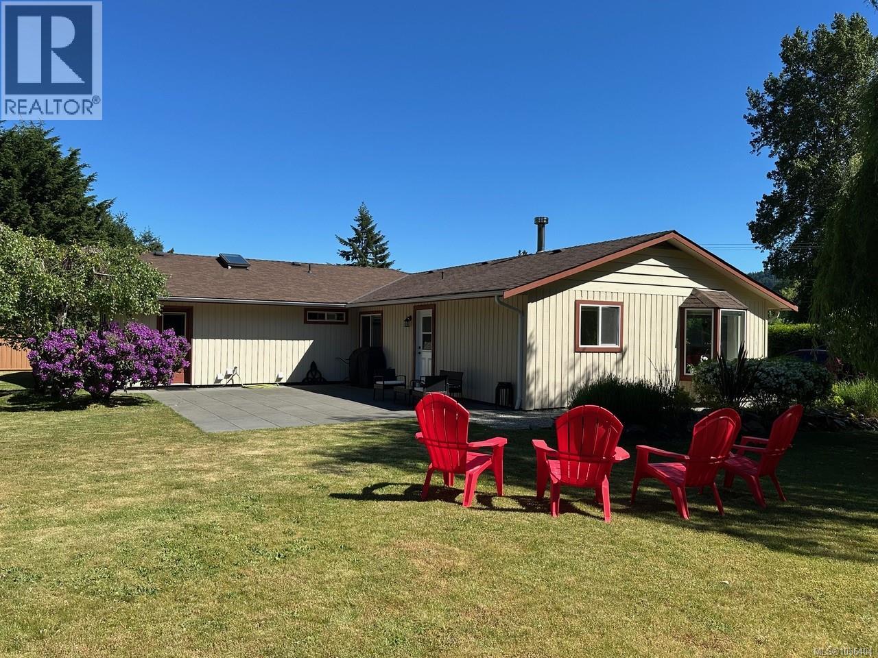 220 Park Dr - 3