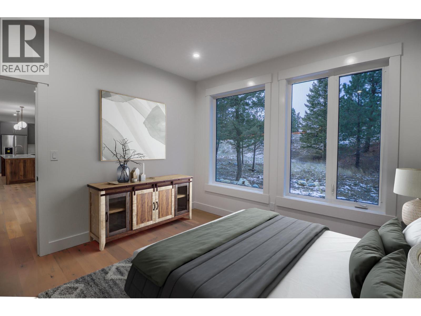136 Shadow Mountain Boulevard, Cranbrook