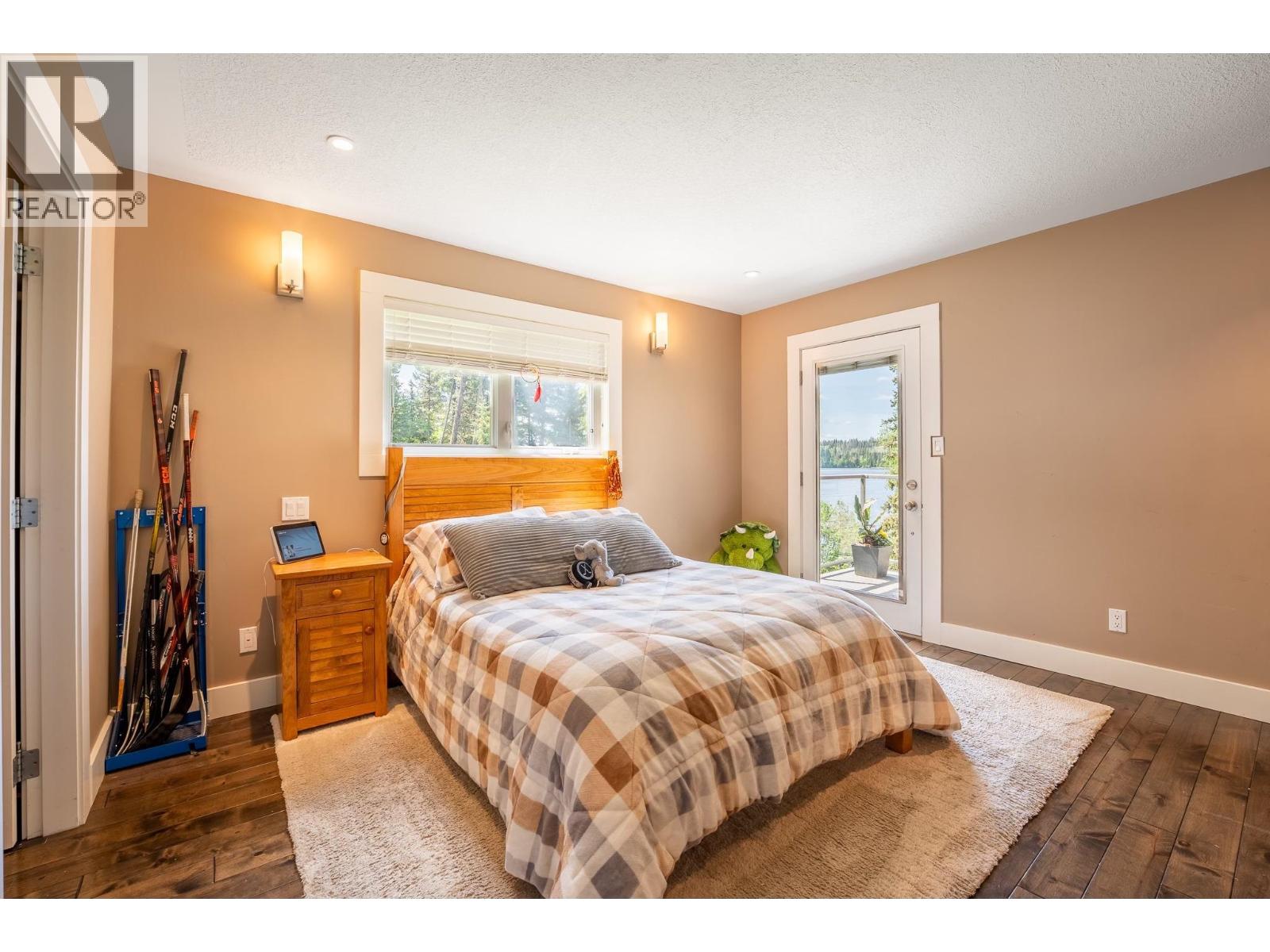 21565 WEST LAKE ROAD, Prince George
