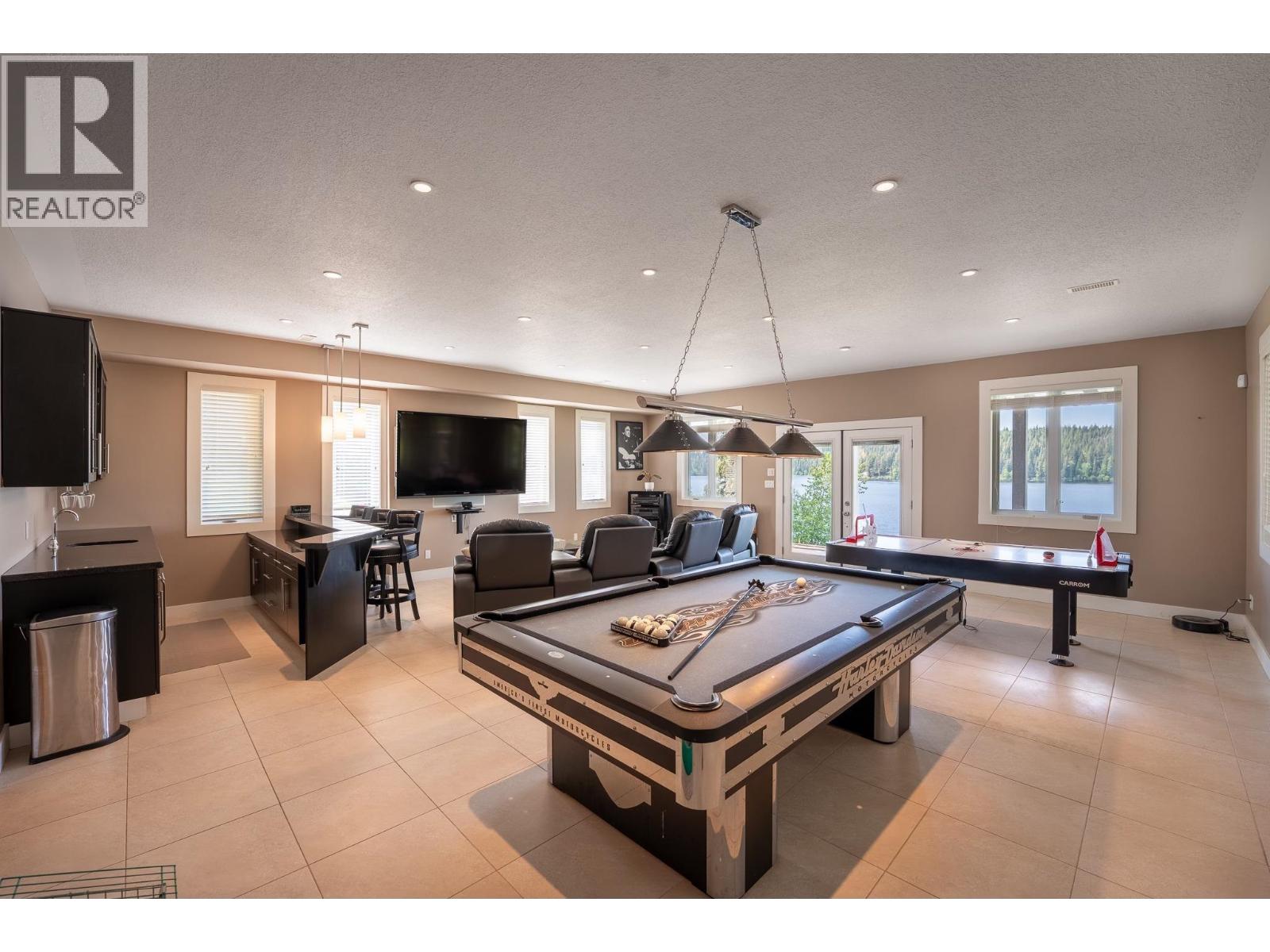 21565 WEST LAKE ROAD, Prince George