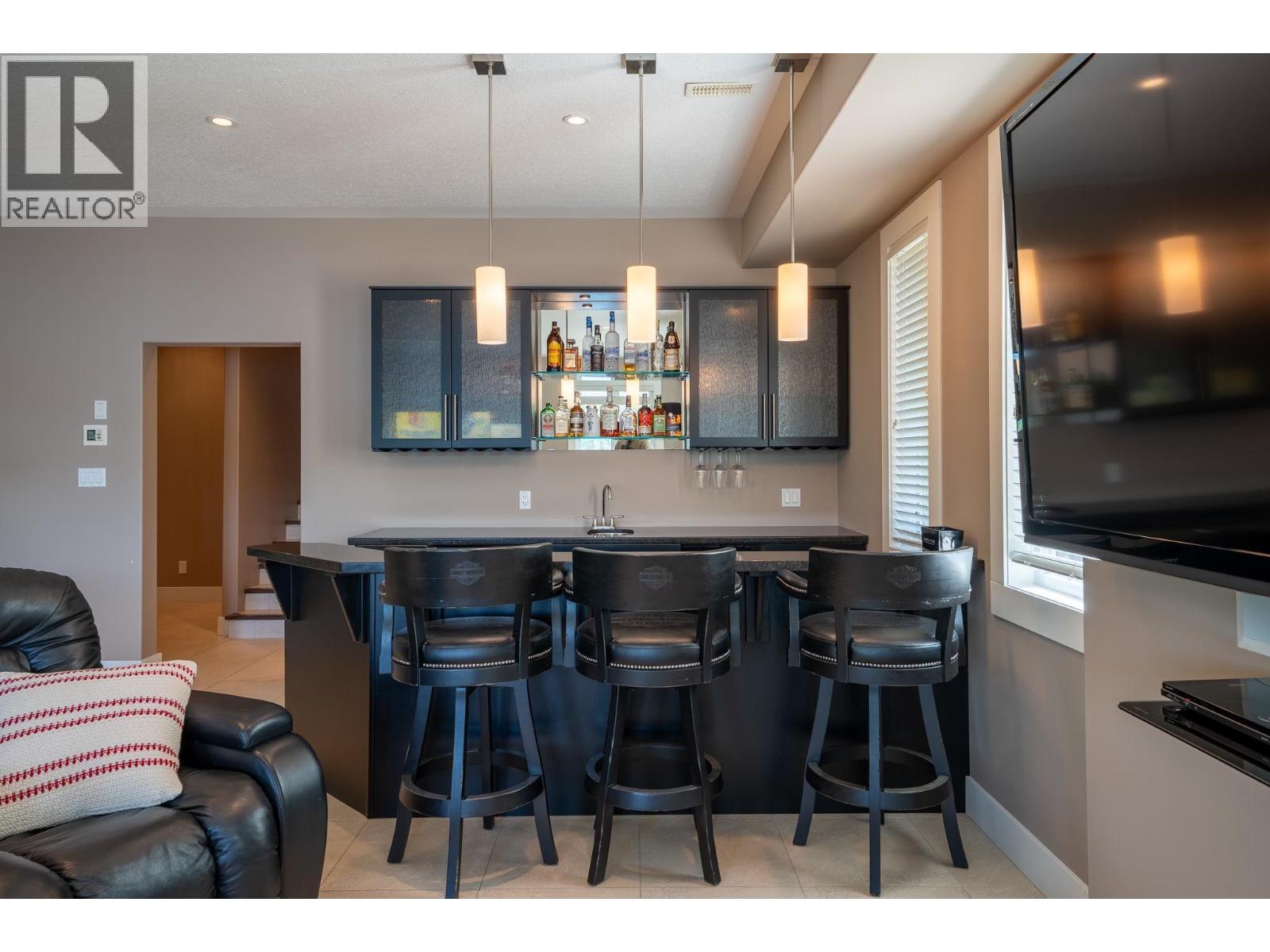 21565 WEST LAKE ROAD, Prince George