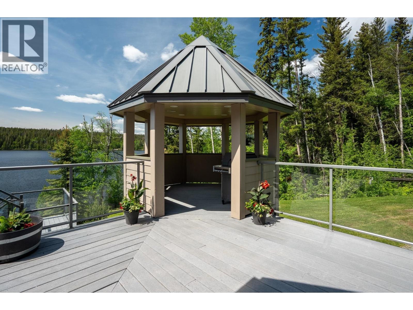 21565 WEST LAKE ROAD, Prince George