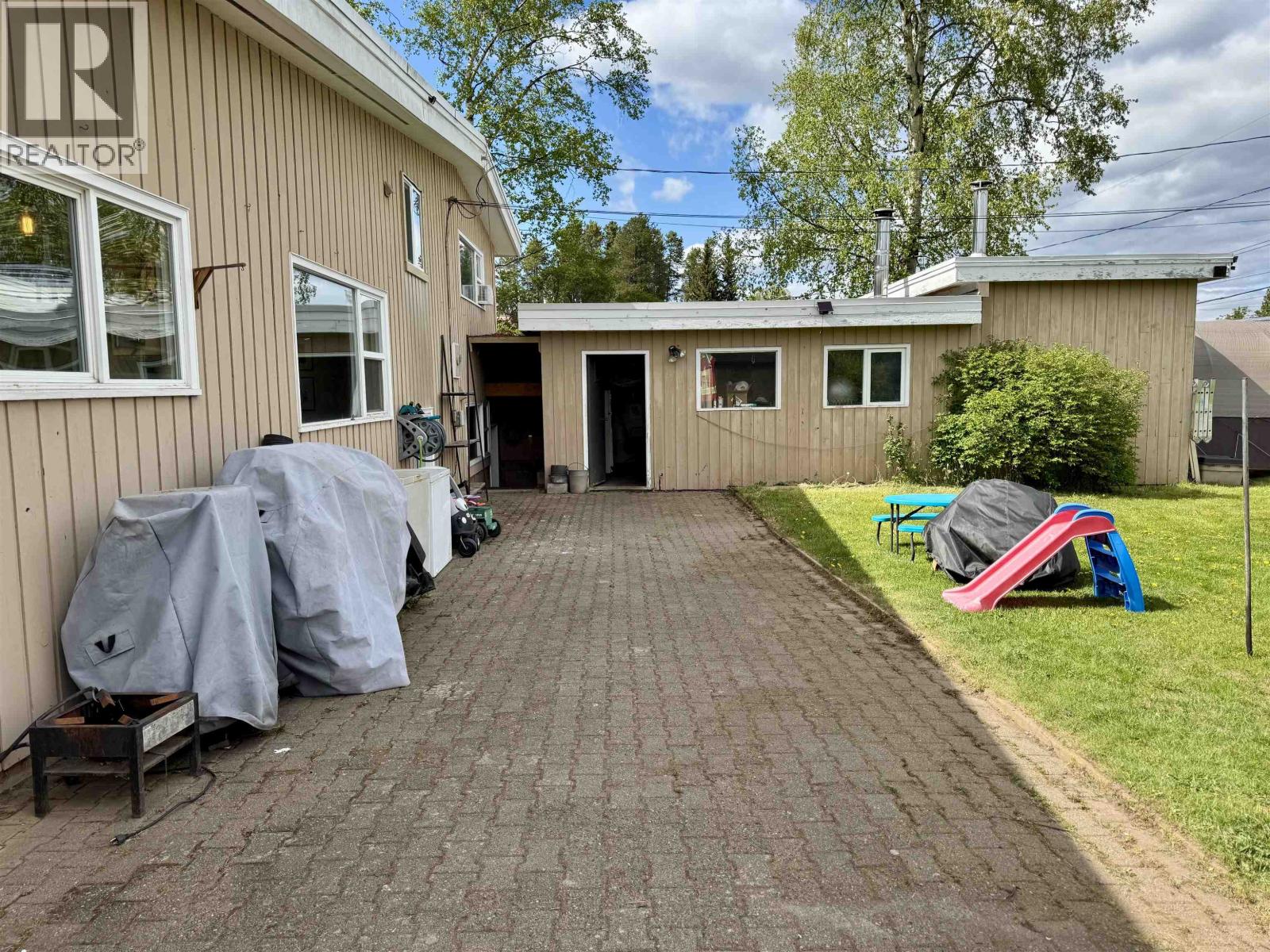 4168 BROADWAY AVENUE - 31