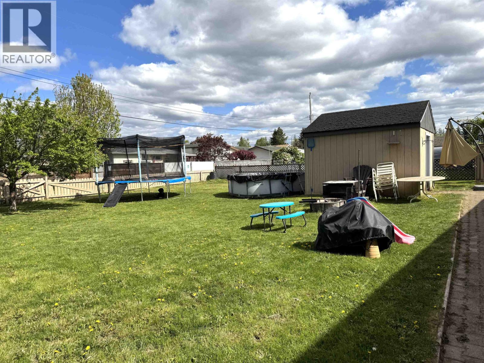 4168 BROADWAY AVENUE - 33
