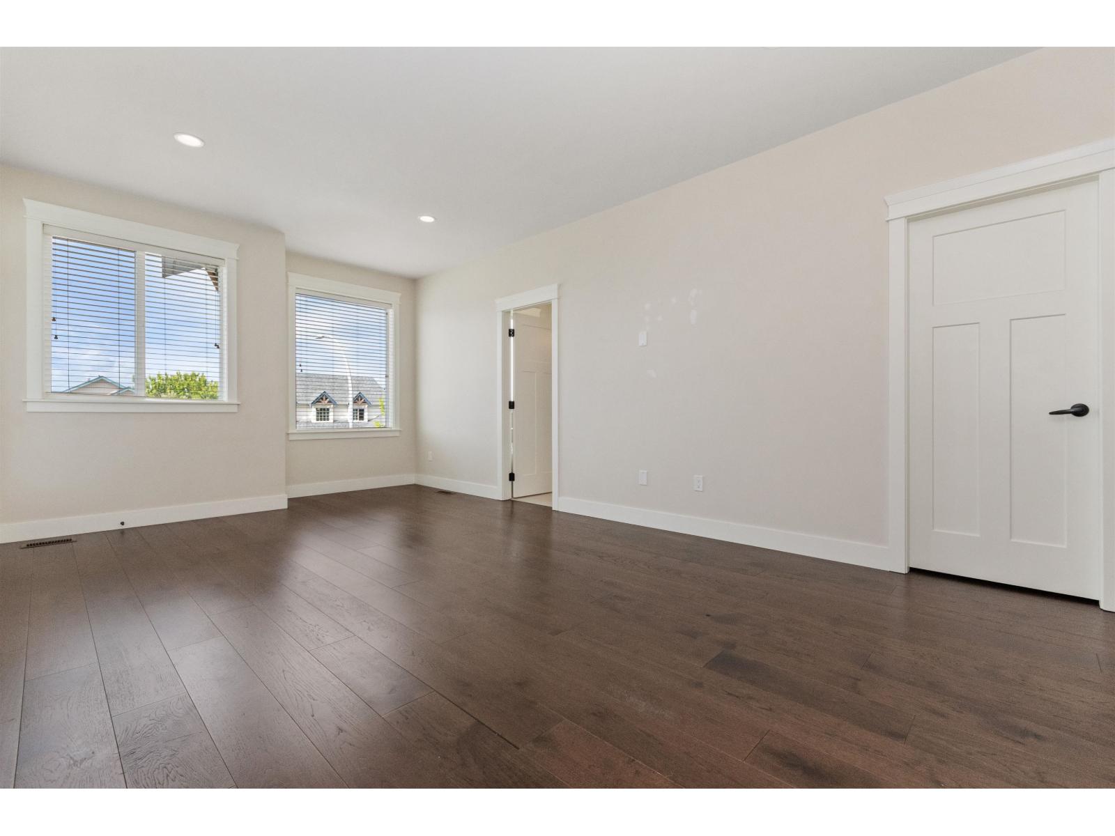 46658 GROVE AVENUE, Promontory, Chilliwack