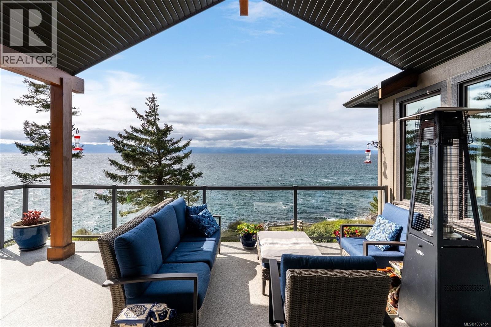 2480 Lighthouse Point Rd, Sooke