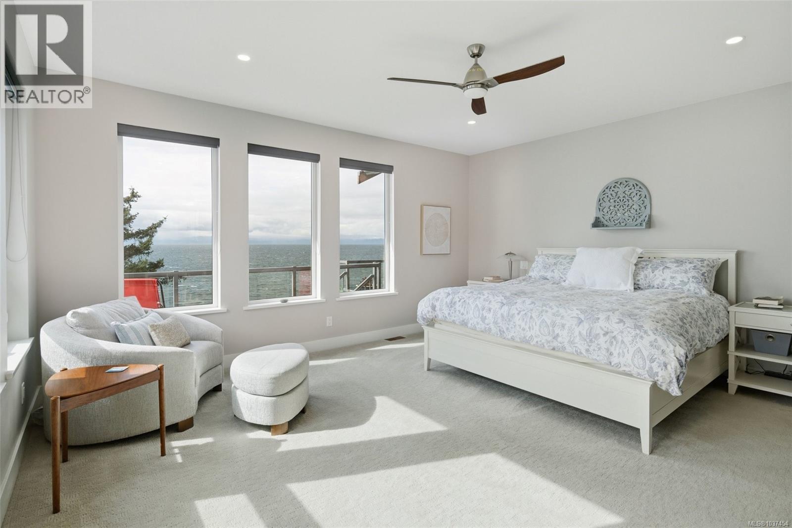 2480 Lighthouse Point Rd, Sooke