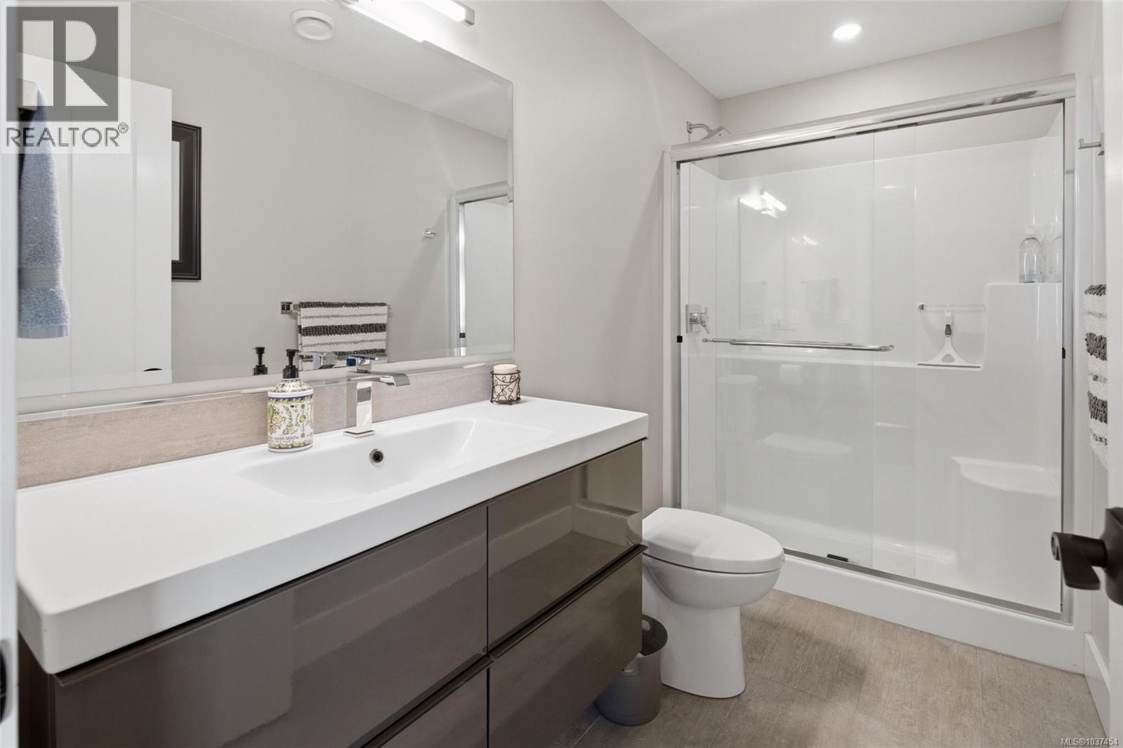 2480 Lighthouse Point Rd - 73