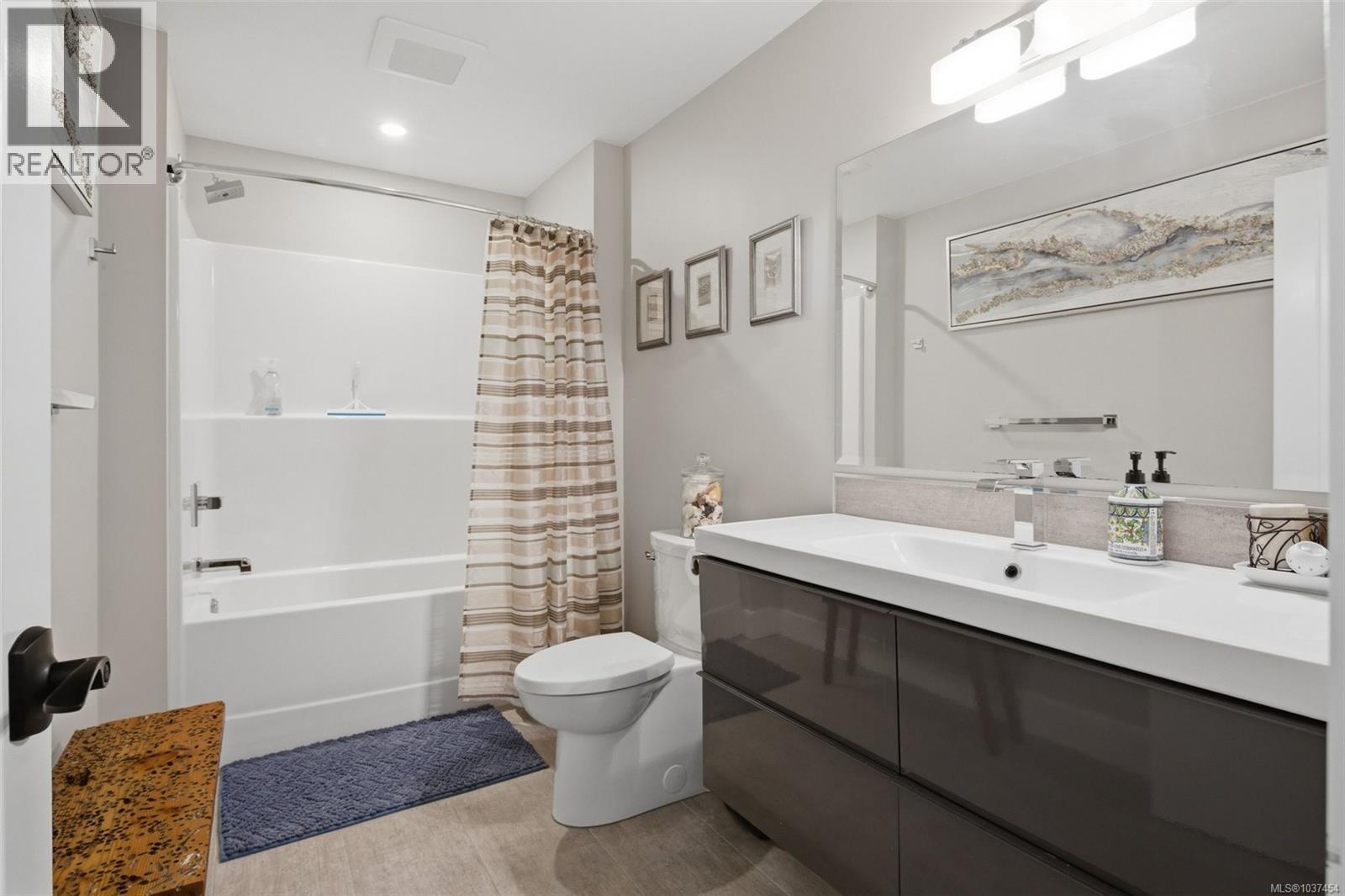 2480 Lighthouse Point Rd, Sooke