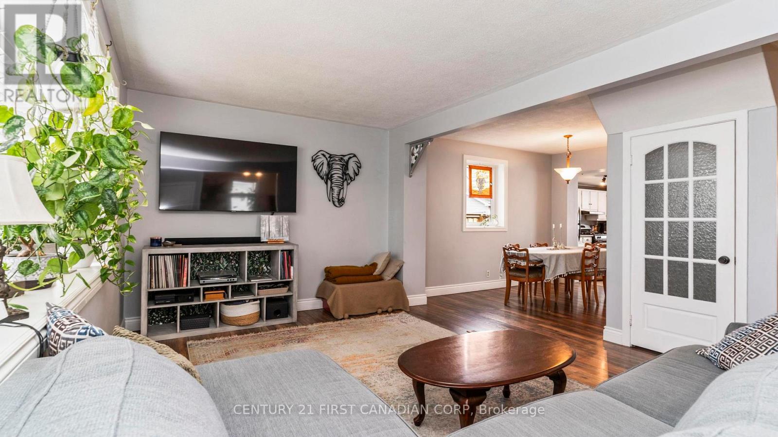 26 APELDOORN CRESCENT - 11