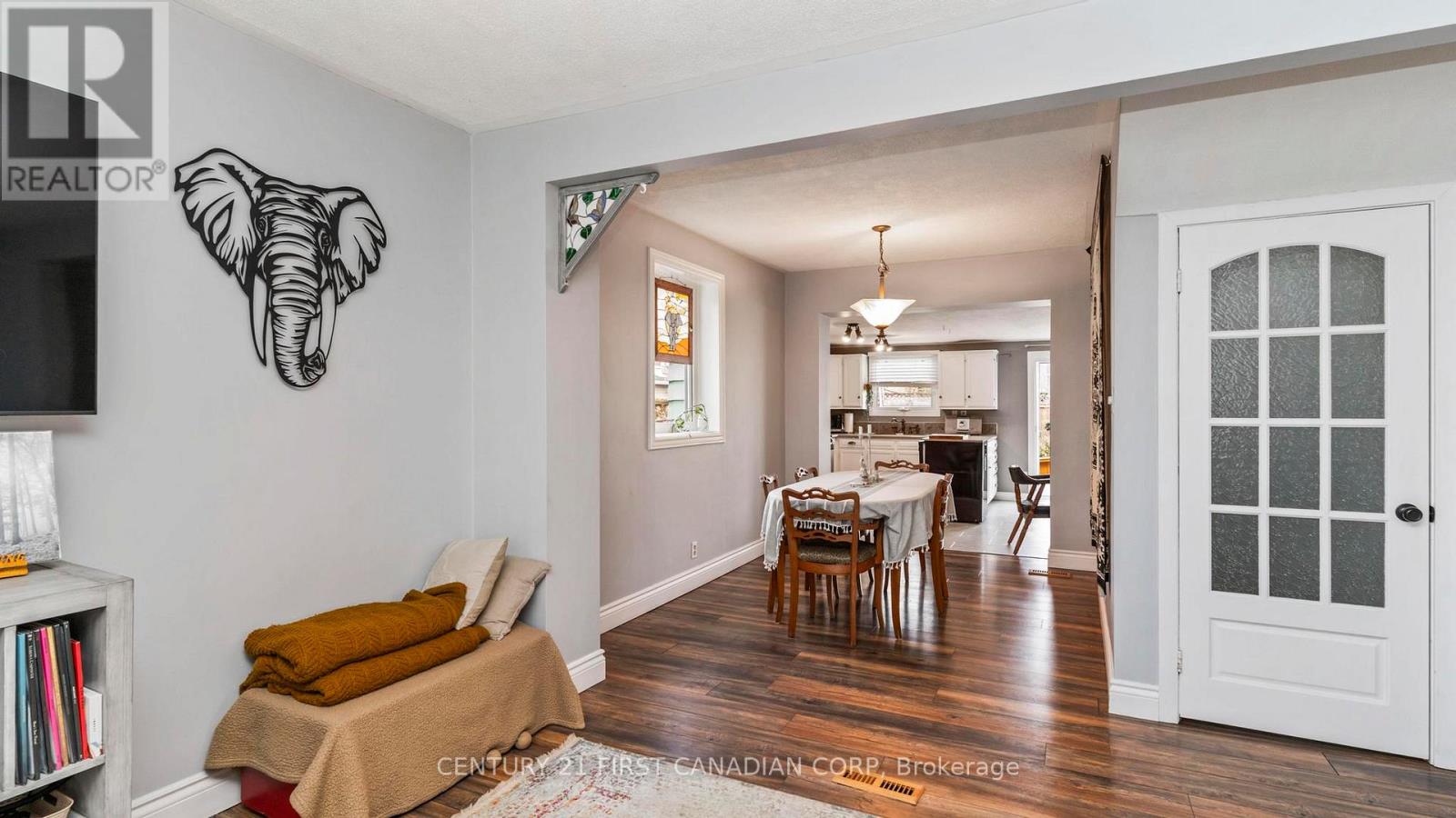 26 APELDOORN CRESCENT - 14