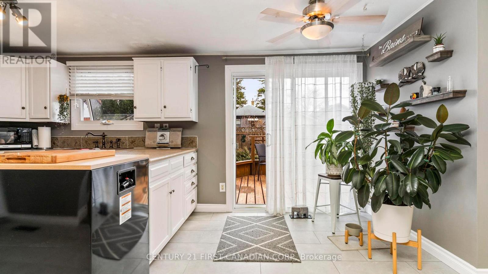26 APELDOORN CRESCENT - 19