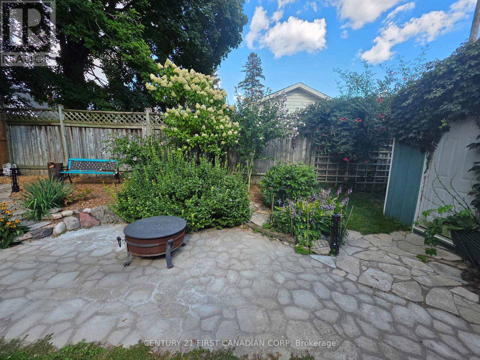 26 APELDOORN CRESCENT - 48