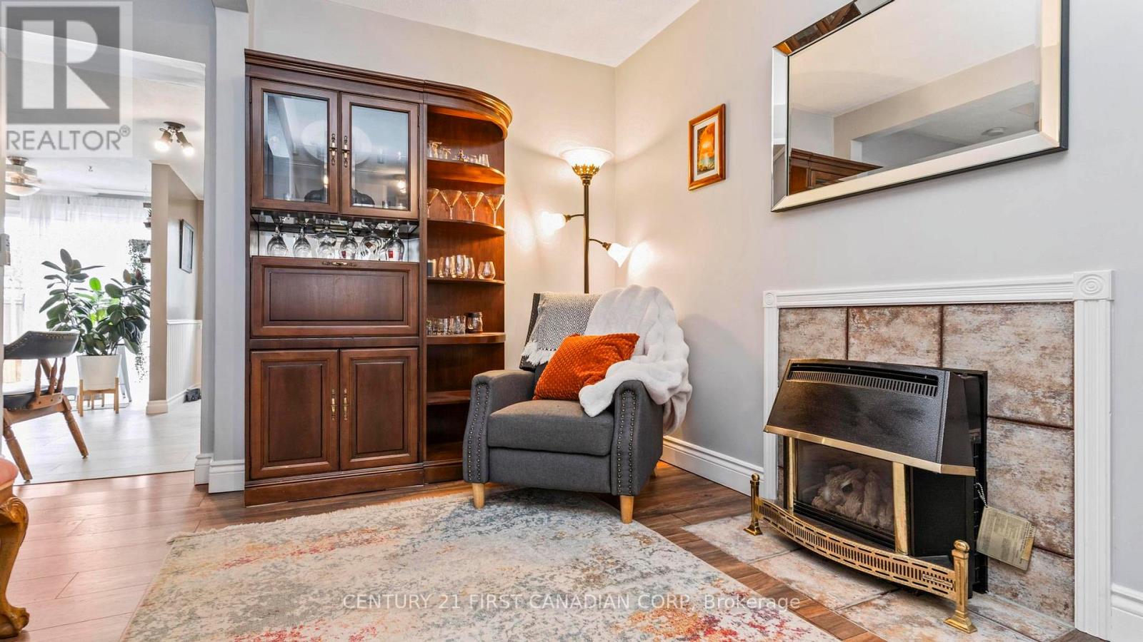 26 APELDOORN CRESCENT - 7