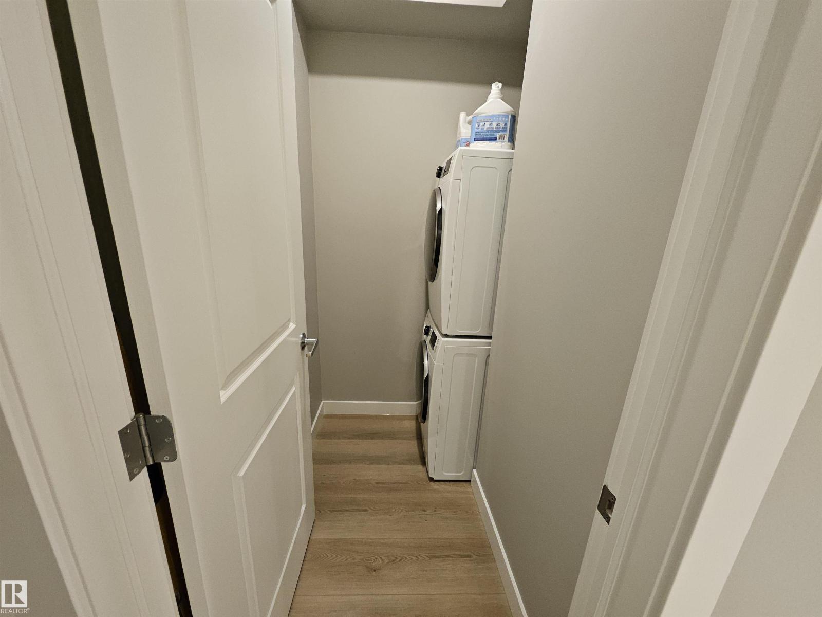 #127 12804 140 AV NW NW - 21