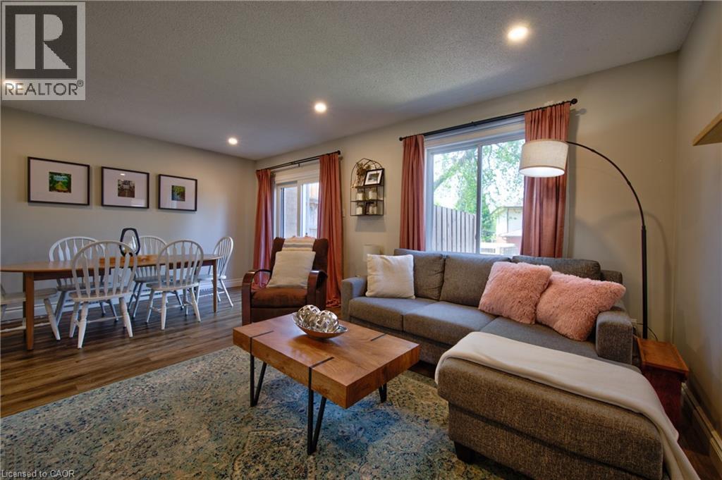 6 MARCON Court, Kitchener, Ontario, N2E3G3 — Photo 22