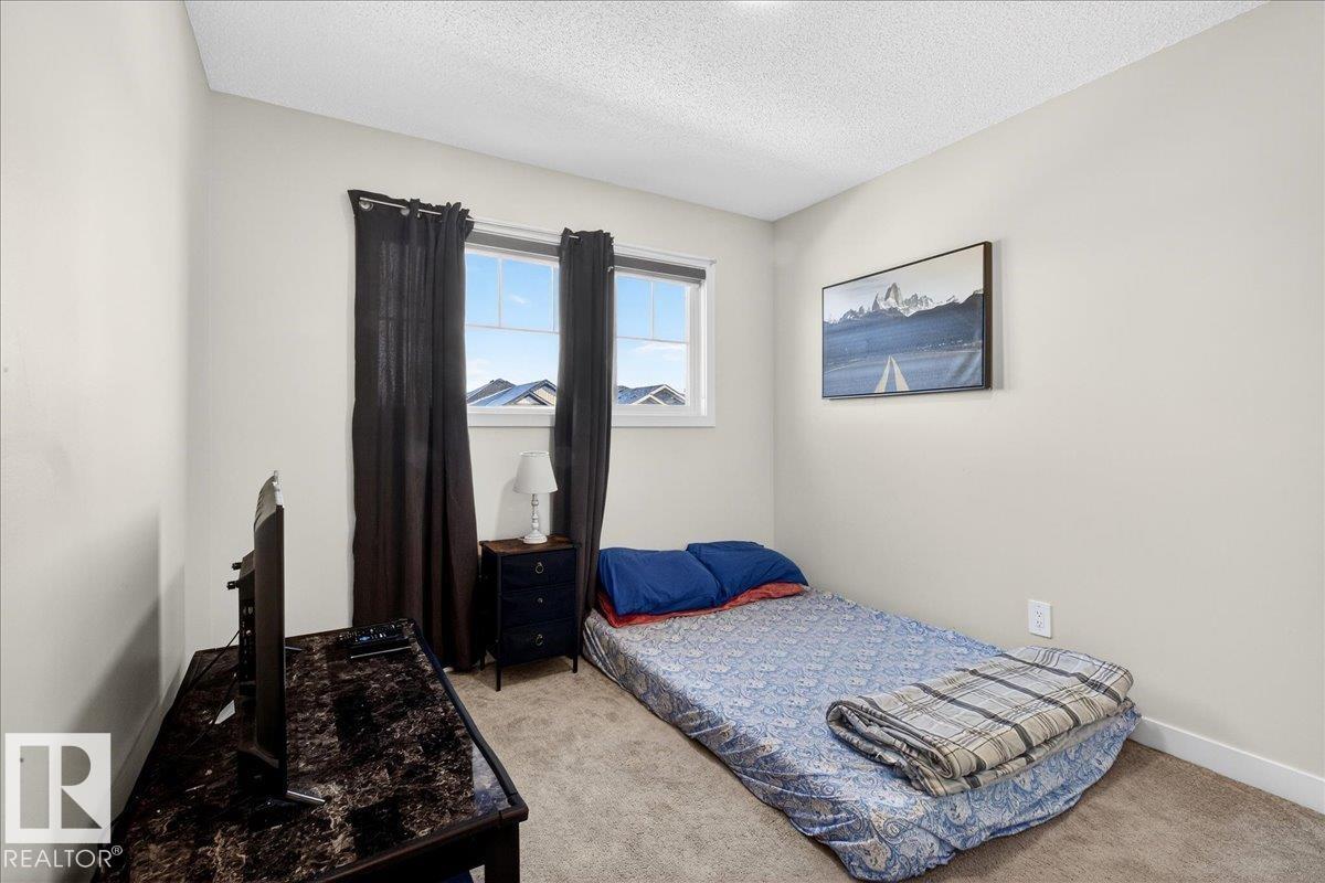 5315 22 AV SW - 20