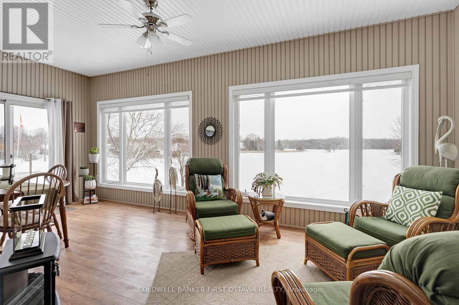 2600 RAMSAY CONCESSION 2B - 13