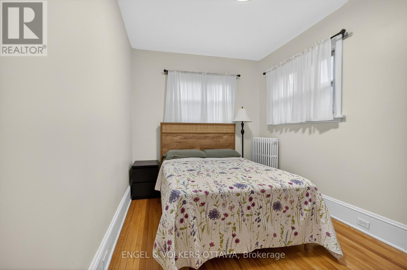 523 MCLEOD STREET - 9