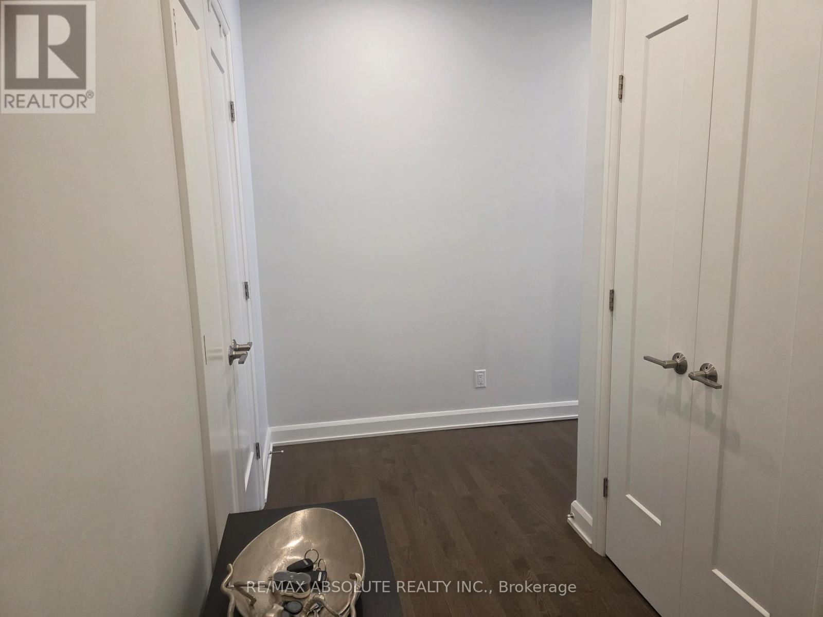 #203 160 BOUNDSTONE WAY - 21