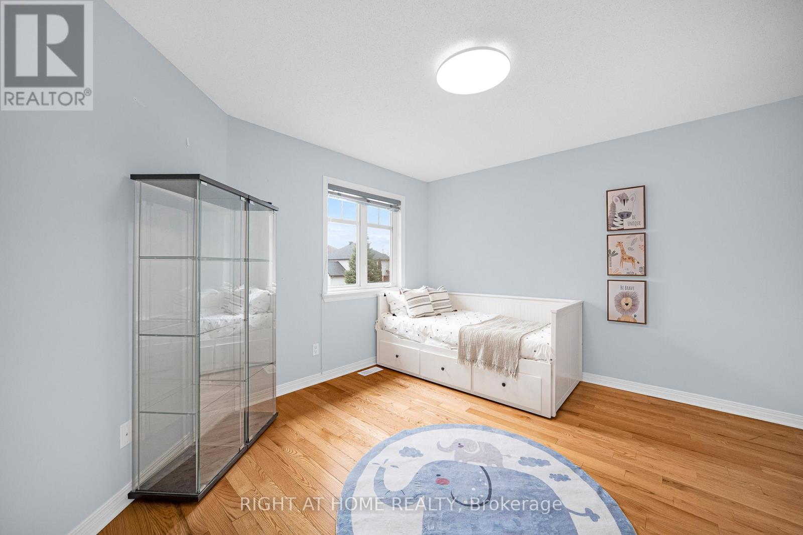 27 KNOWLTON DRIVE - 25