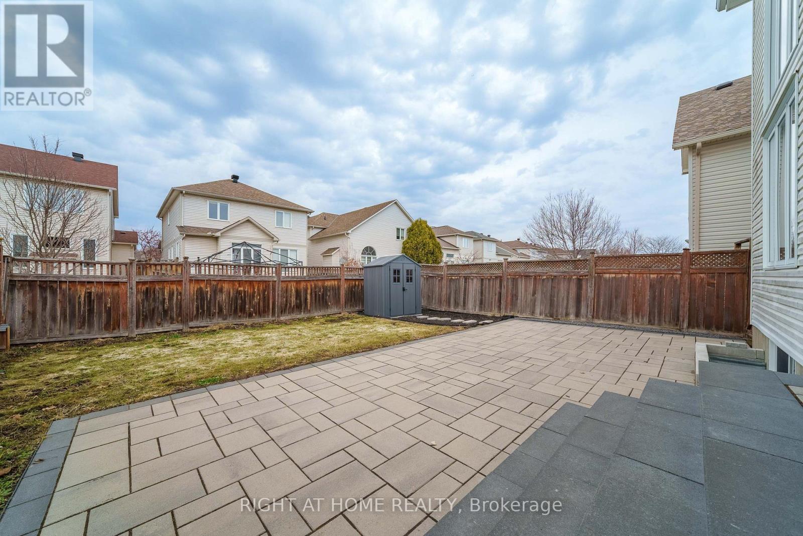 27 KNOWLTON DRIVE - 37