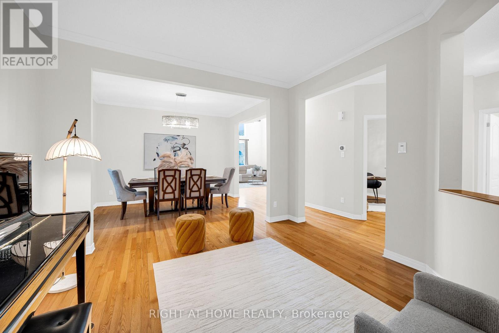 27 KNOWLTON DRIVE - 8