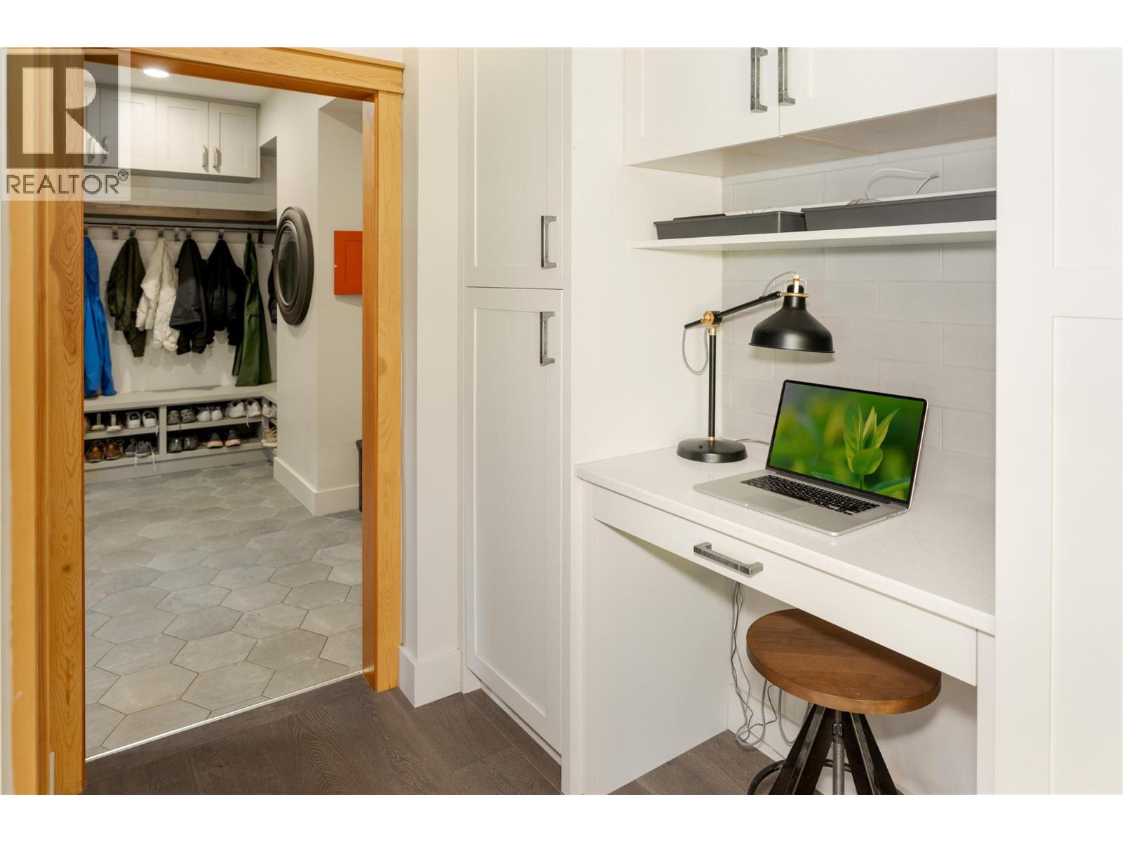1783 MID RIDGE Court, Kelowna