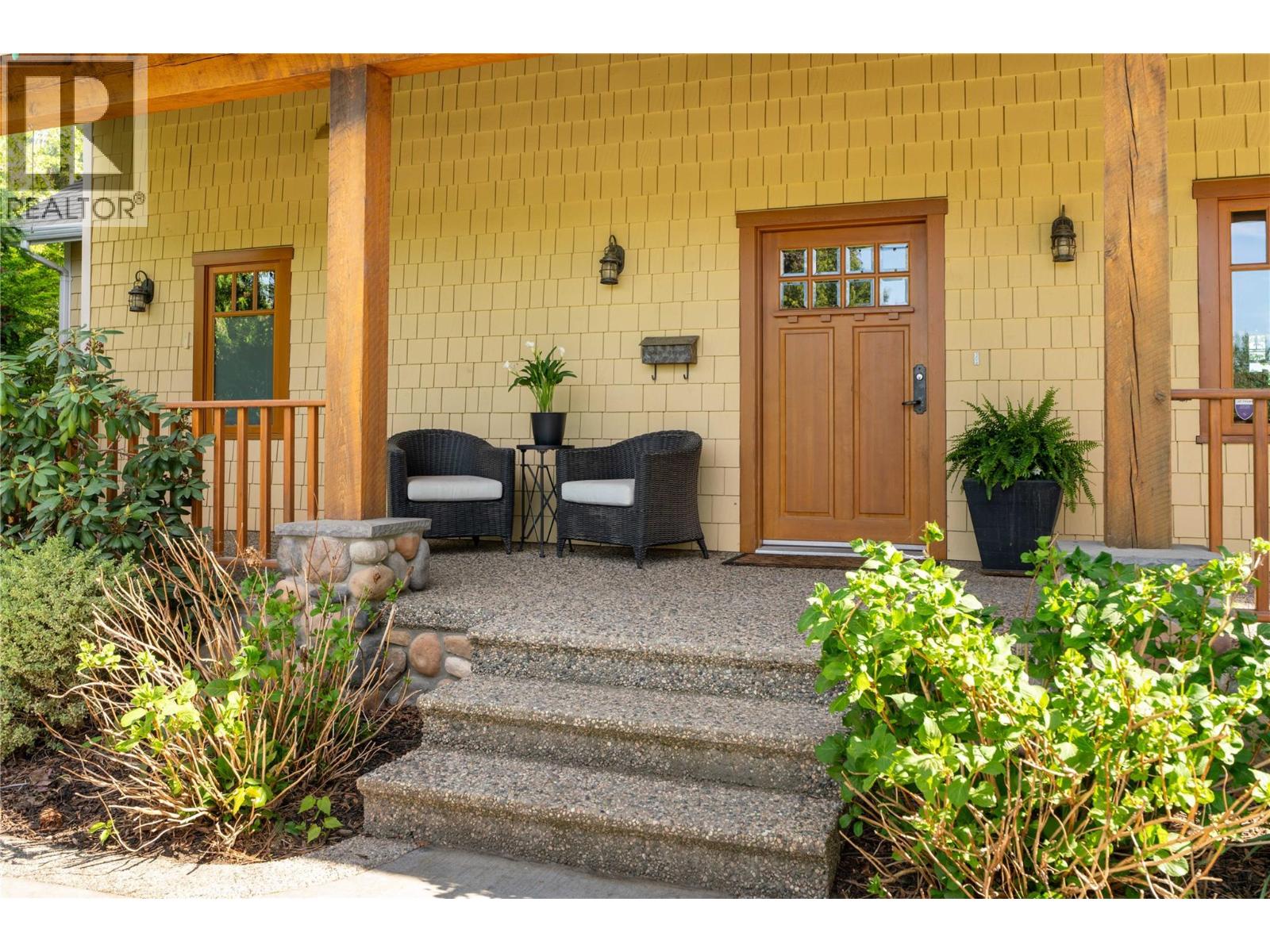 1783 MID RIDGE Court, Kelowna
