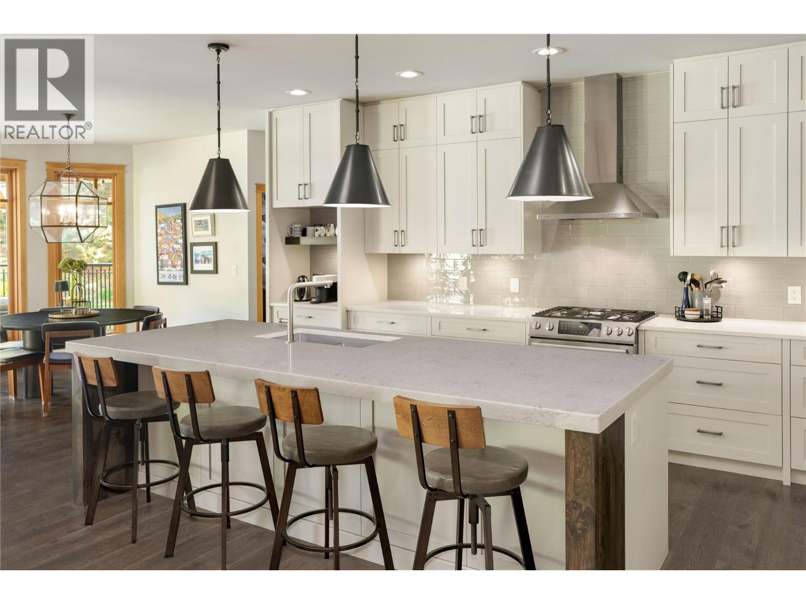 1783 MID RIDGE Court, Kelowna