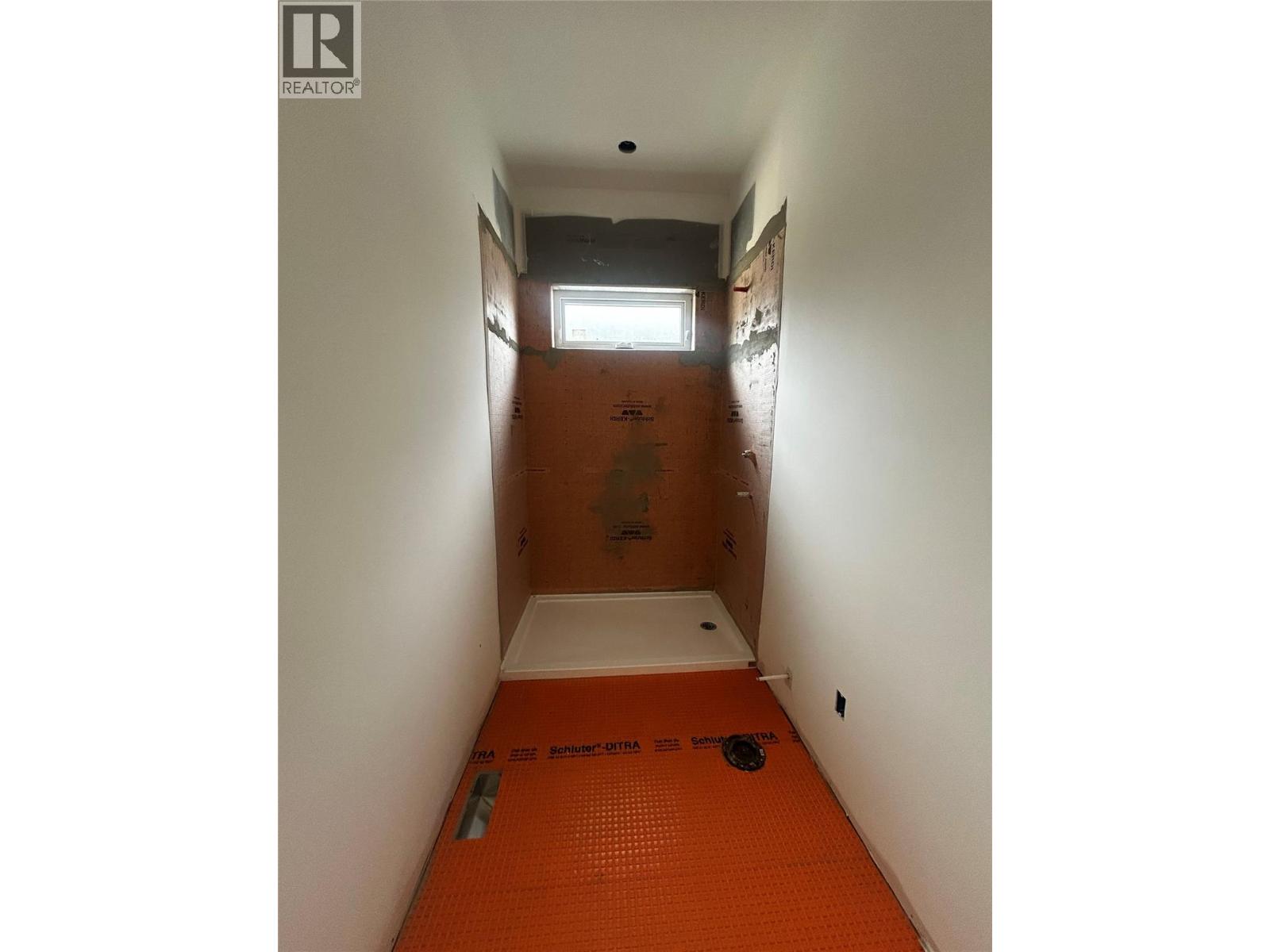  237 Turnberry Street, Kelowna