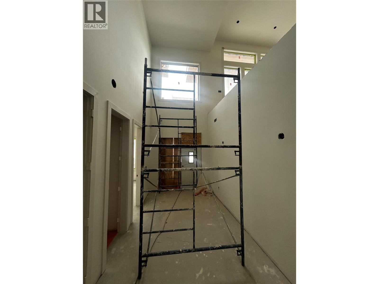 237 Turnberry Street - 4