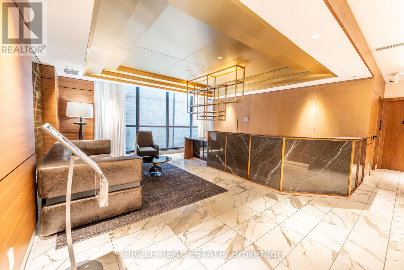 #2705 327 KING STREET W - 23