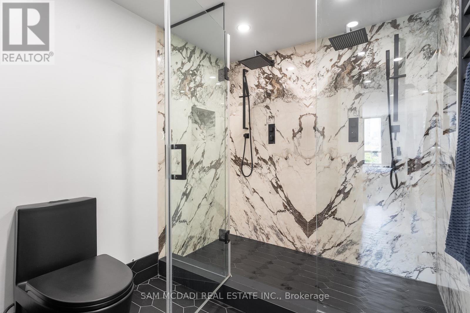 #304 5444 YONGE STREET - 21