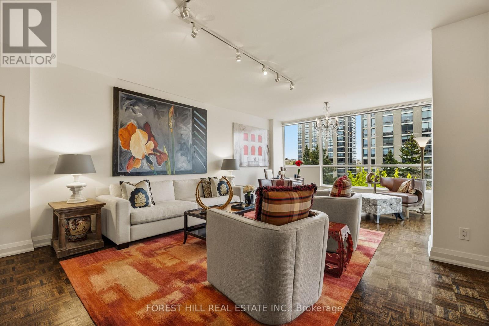 #402 616 AVENUE ROAD - 3