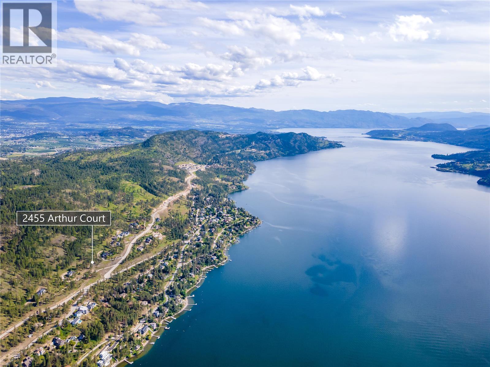  2455 Arthur Court, Kelowna