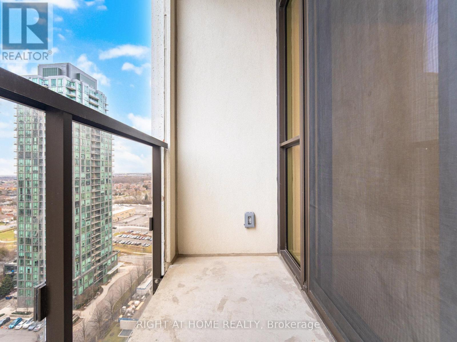 #1807 30 ELM DRIVE W - 23