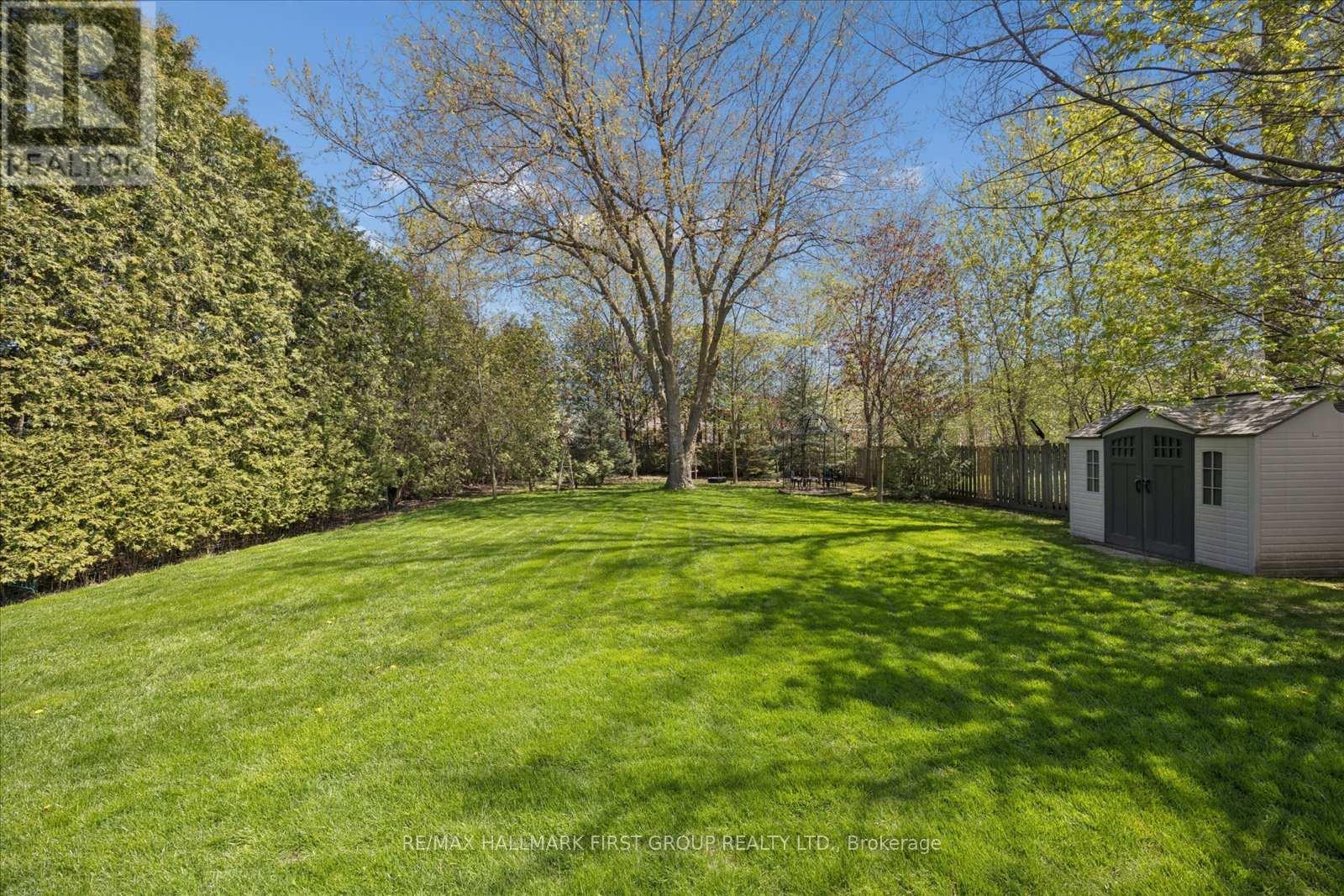 1779 WOODVIEW AVENUE - 37