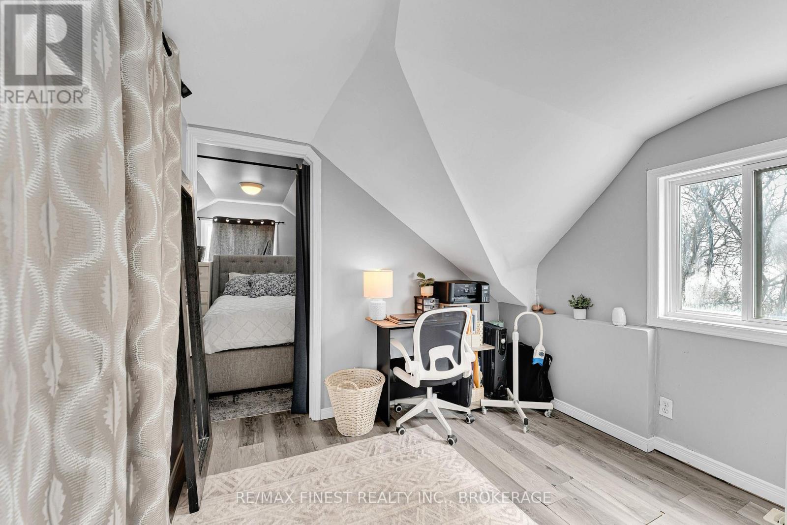 206 MAIN STREET - 29