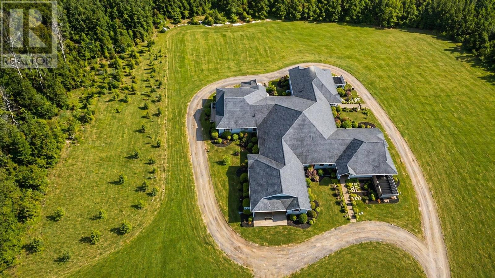 67 Schoolhouse Lane - 19
