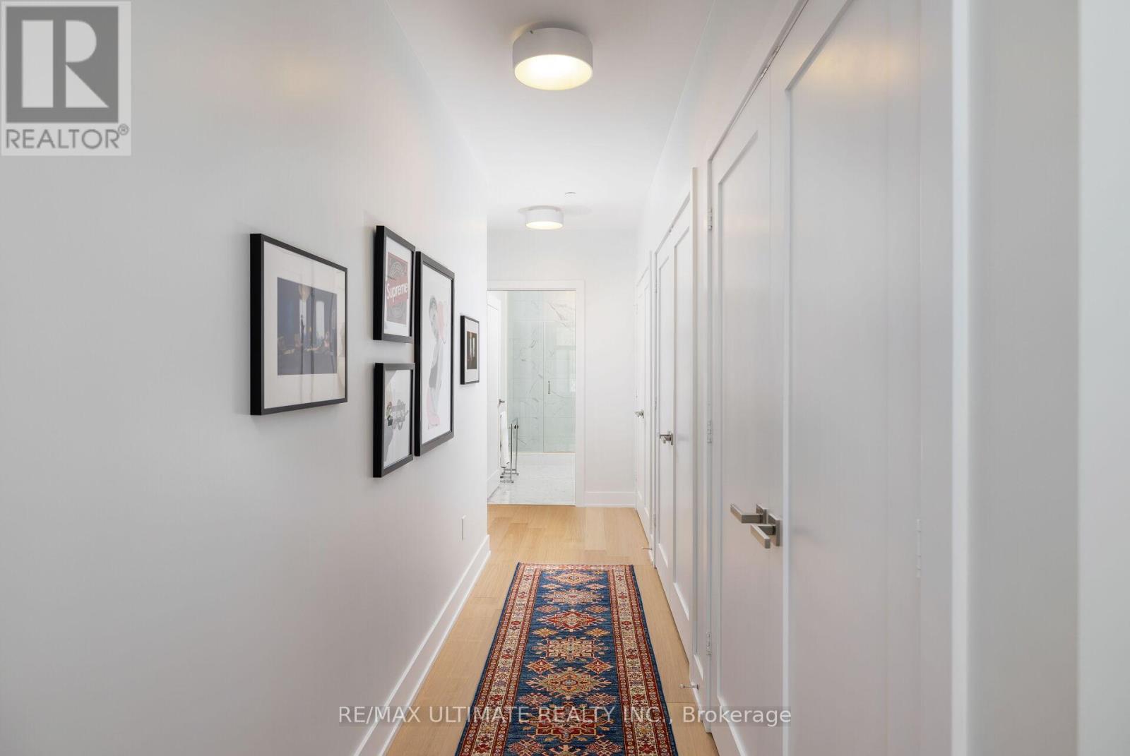 #206 6 JACKES AVENUE - 33