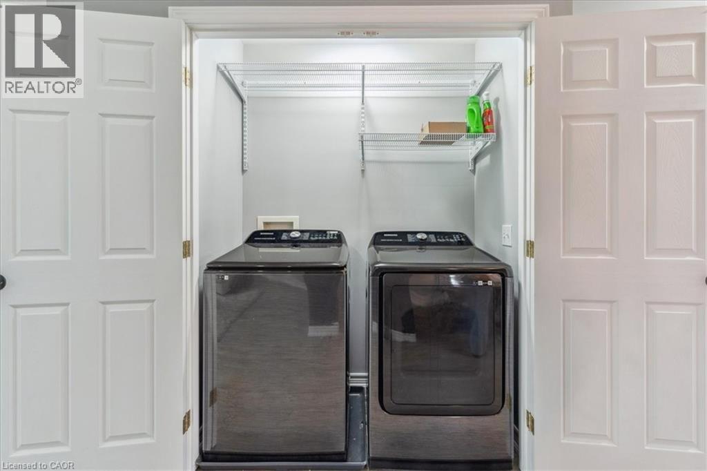 29 MAPLEVIEW Drive - 26