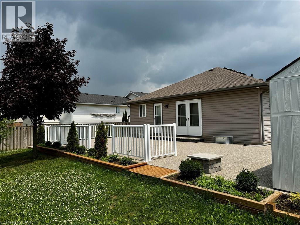 29 MAPLEVIEW Drive - 5