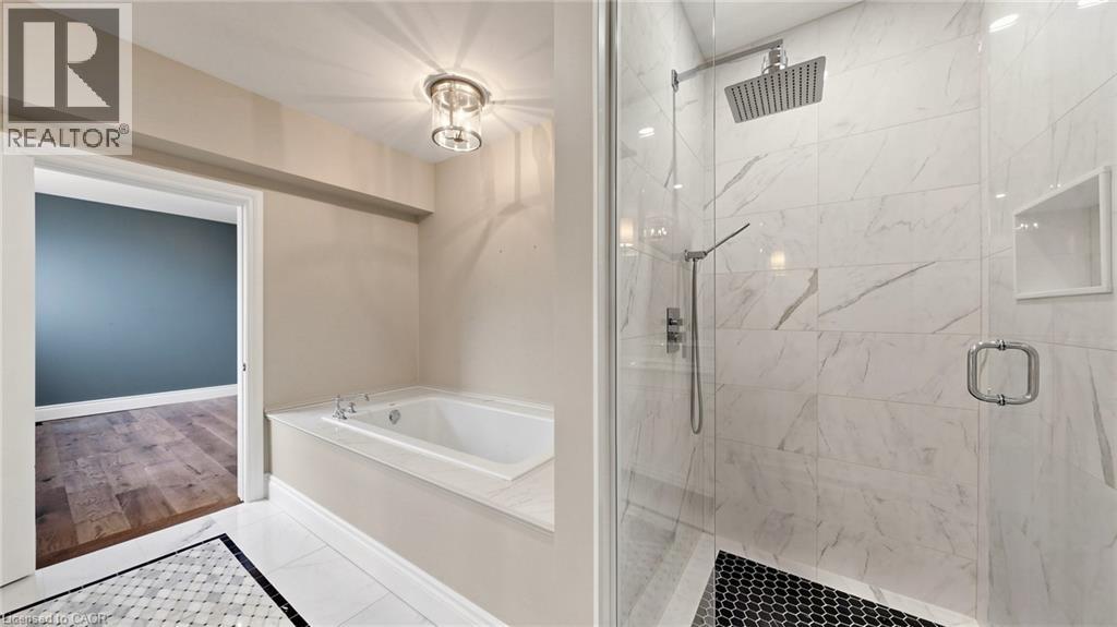 5-bedroom home for sale at 41 TALBOT Road, Delhi ON · photo 19 of 39
