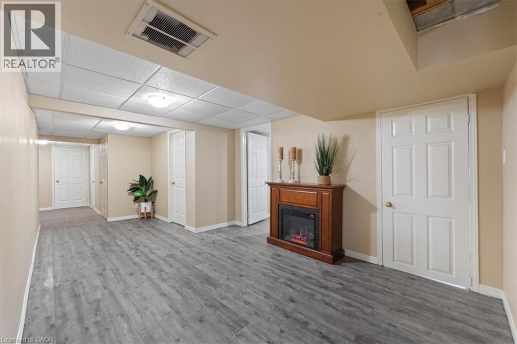 284 DELANCEY Boulevard, Hamilton, Ontario, L9B1Y9 — Photo 37