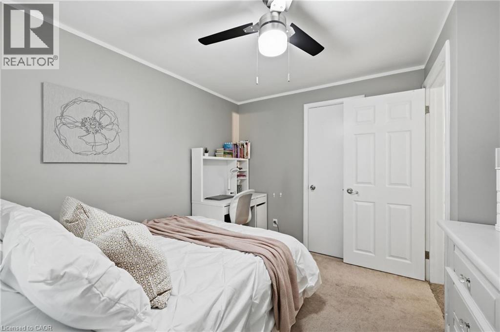 2441 BARCLAY Road - 22